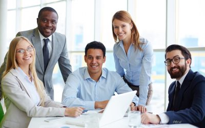 businesspeople-having-good-time-meeting_1098-1786